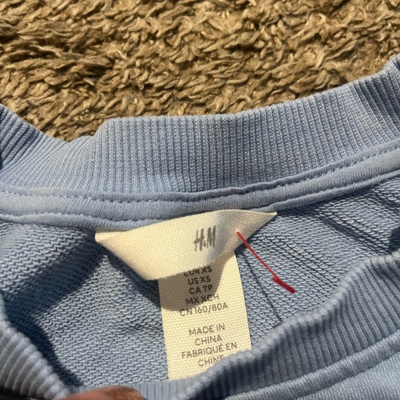 H&M Women’s Baby Blue Broderie Anglaise Crewneck - Picture 3 of 6